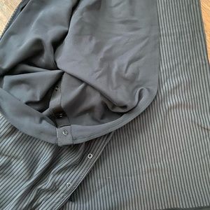 Lululemon Snap Scarf, Wrap OS, like new.